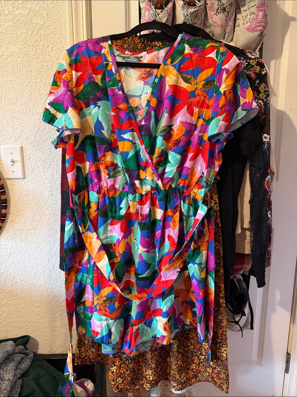 Vibrant Multicolor Wrap Women’s Outfit